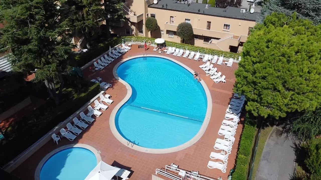 Nico'S Apartment Peschiera del Garda Exterior photo