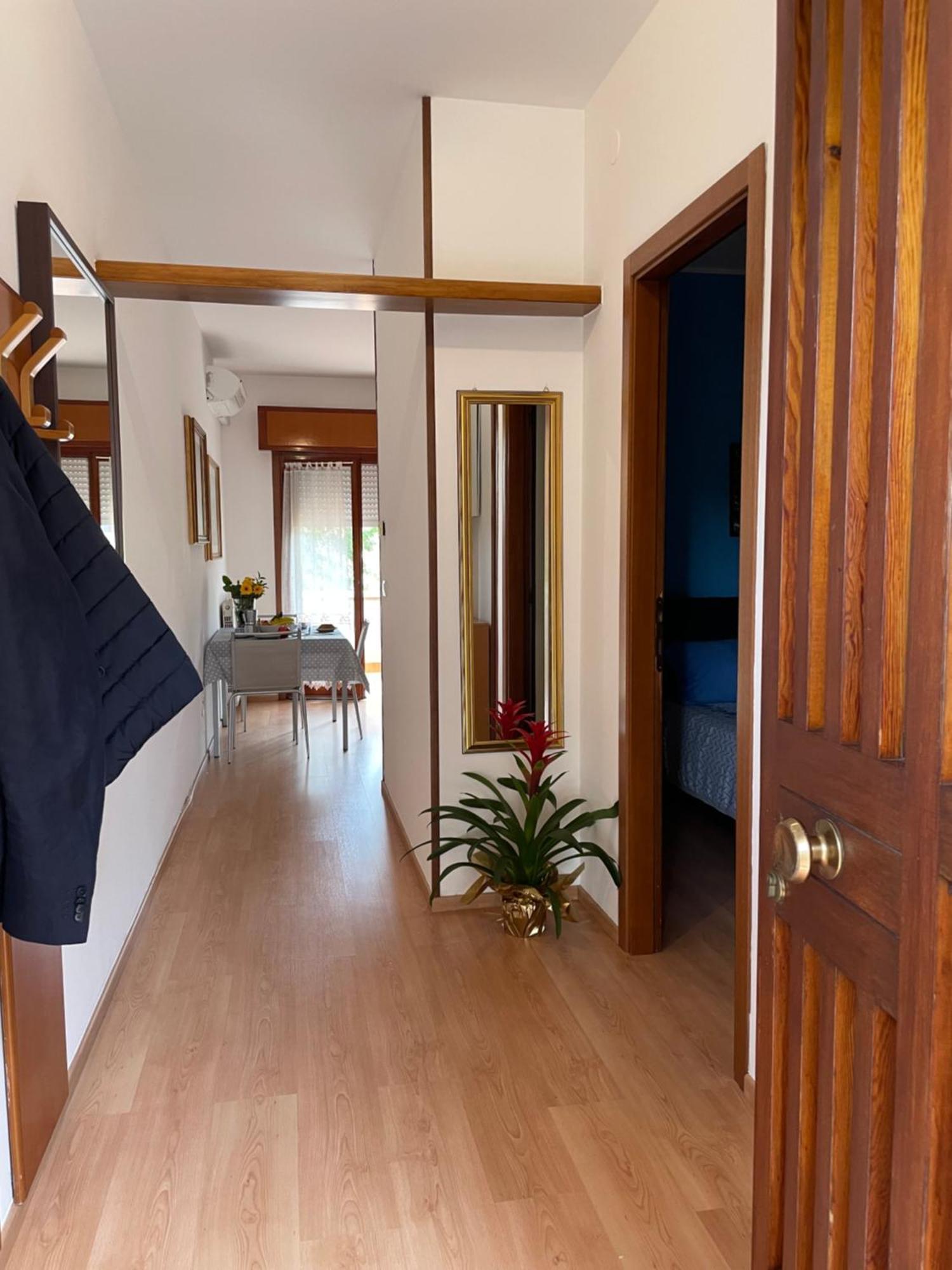 Nico'S Apartment Peschiera del Garda Exterior photo